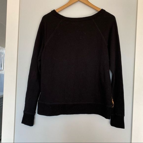Seven7 scoop neck sweatshirt leopard print front M - Picture 3 of 7
